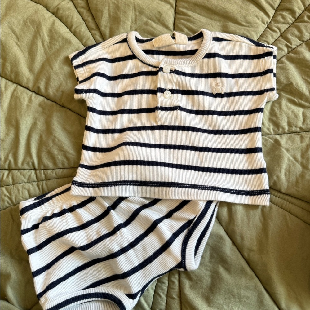 GAP Cream and Navy Striped Baby Matching Set